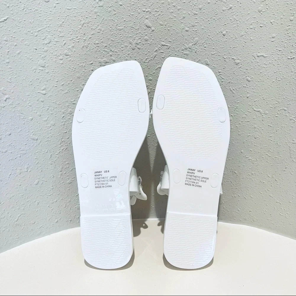 True Religion Janay Chains White Jelly Sandals Size 6 NEW